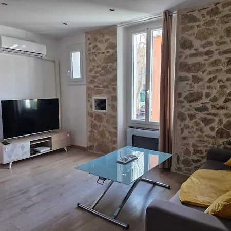 Confort A 2 Pas Du Centre Apartment